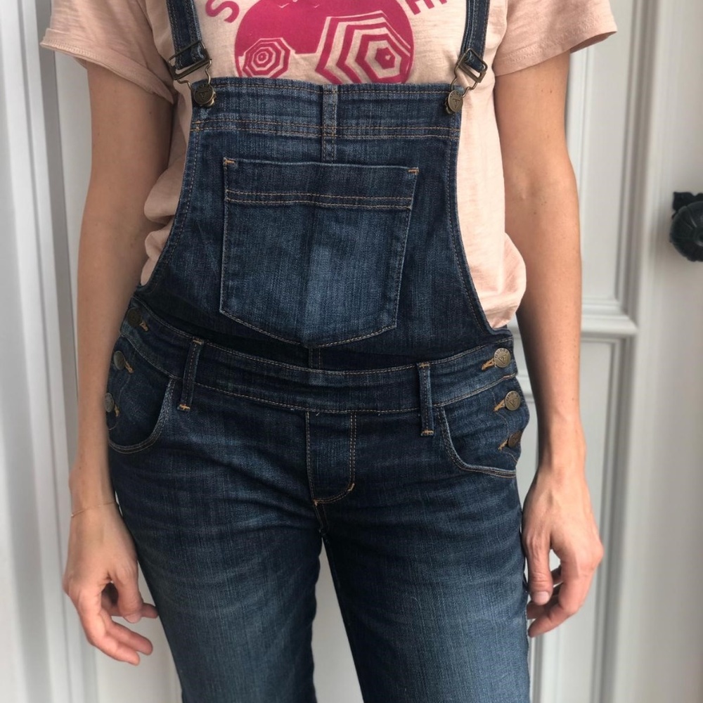 Guess stylish overalls